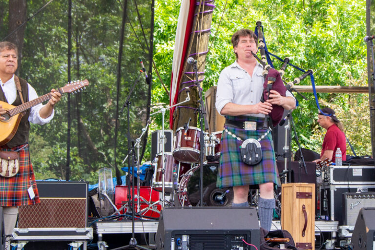 The Piper Jones Band on the main stage